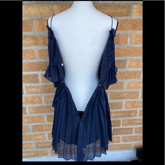 La Maison Talulah Pleated Wonder belted size xs - Picture 11 of 12